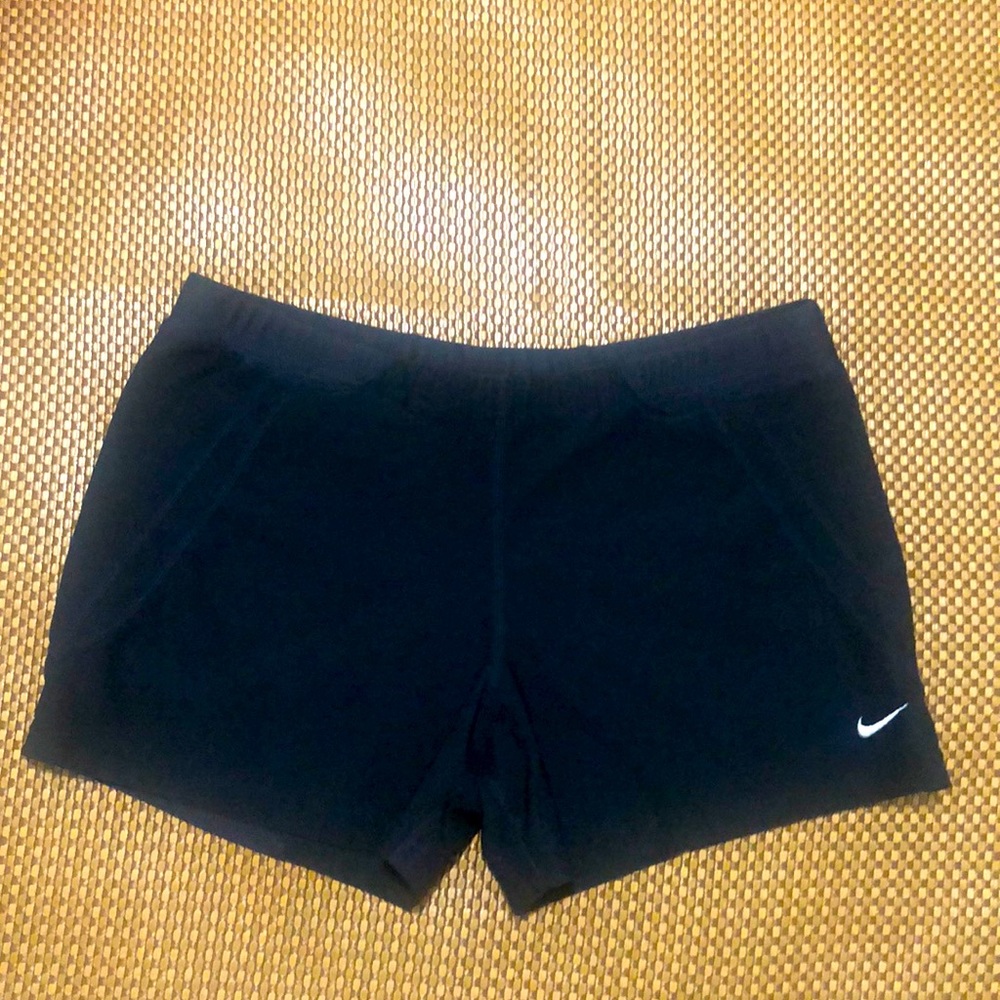 Nike short